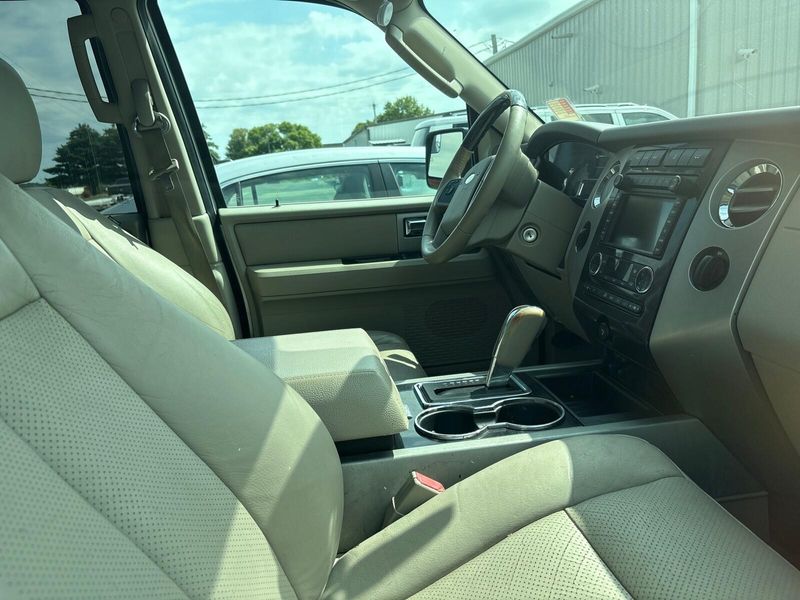 Used 2013 Ford Expedition EL LimitedImage 4