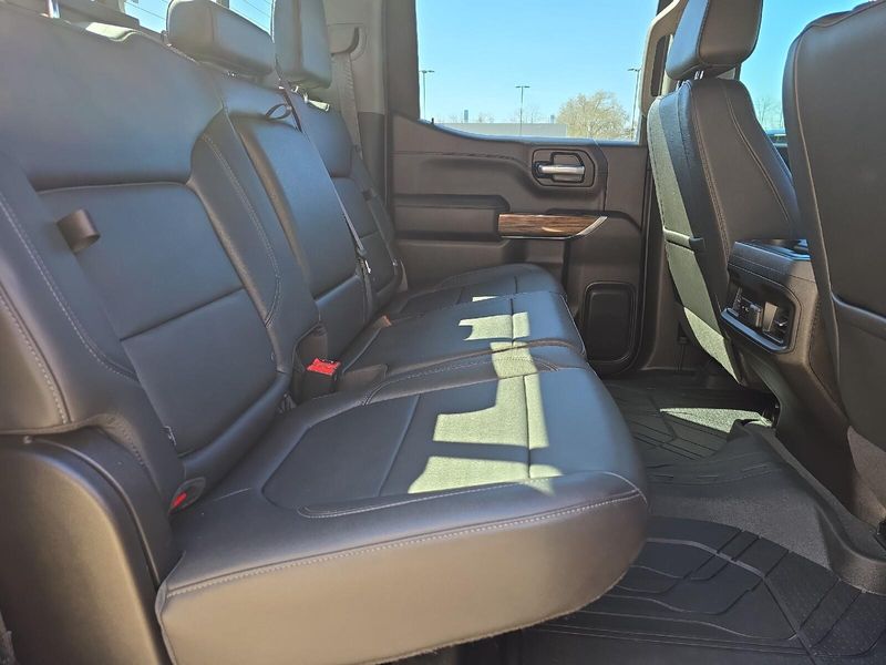 2021 Chevrolet Silverado 1500 LT Trail BossImage 13