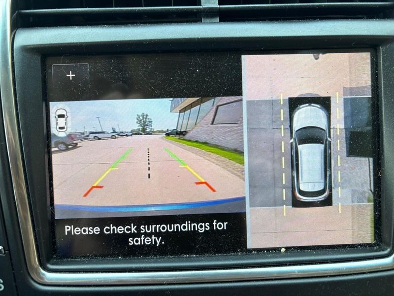 Used 2020 Lincoln Nautilus ReserveImage 24