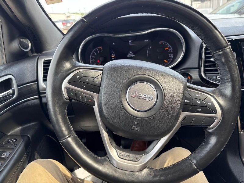 Used 2020 Jeep Grand Cherokee LimitedImage 16