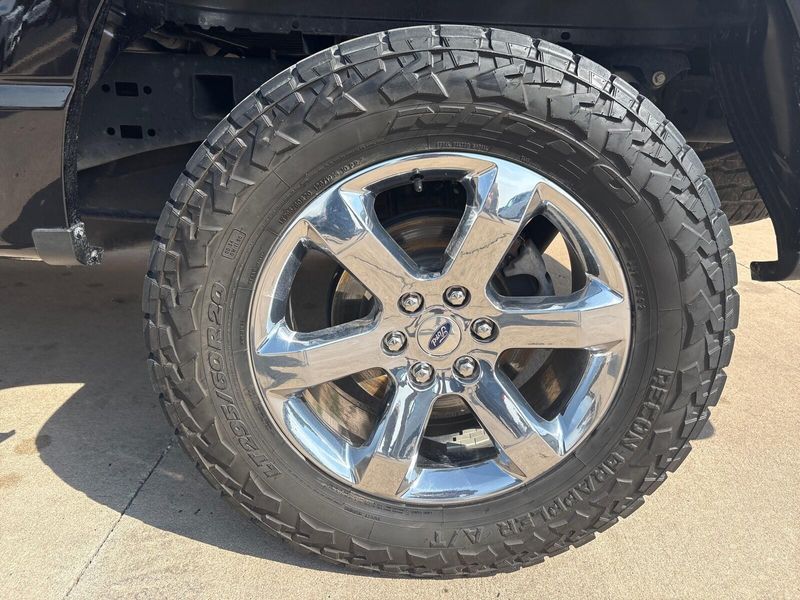 2021 Ford F-150 Lariat photo 13