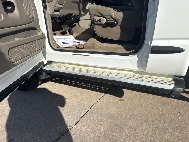 Used 2004 Dodge Ram 2500 SLTImage 5