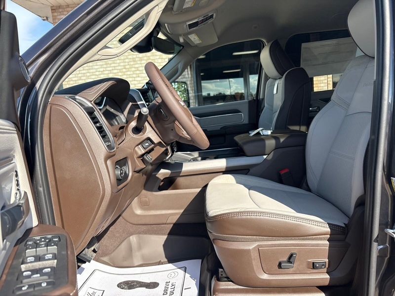 New 2026 RAM 3500 LaramieImage 3