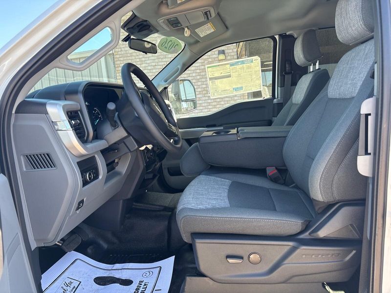 2026 Ford F-350 XL photo 3