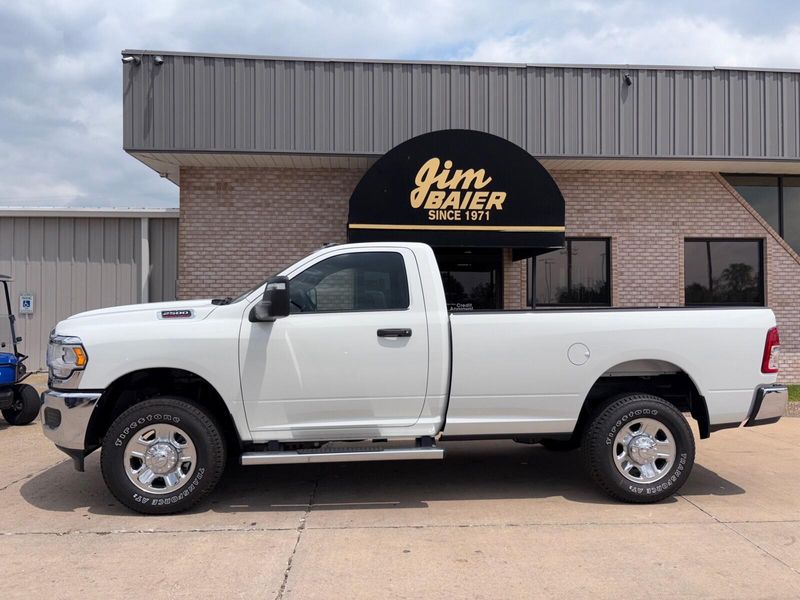 2024 RAM 2500 Tradesman Regular Cab 4x4 8