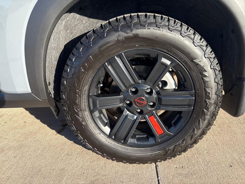 Used 2025 Nissan Rogue Rock CreekImage 11