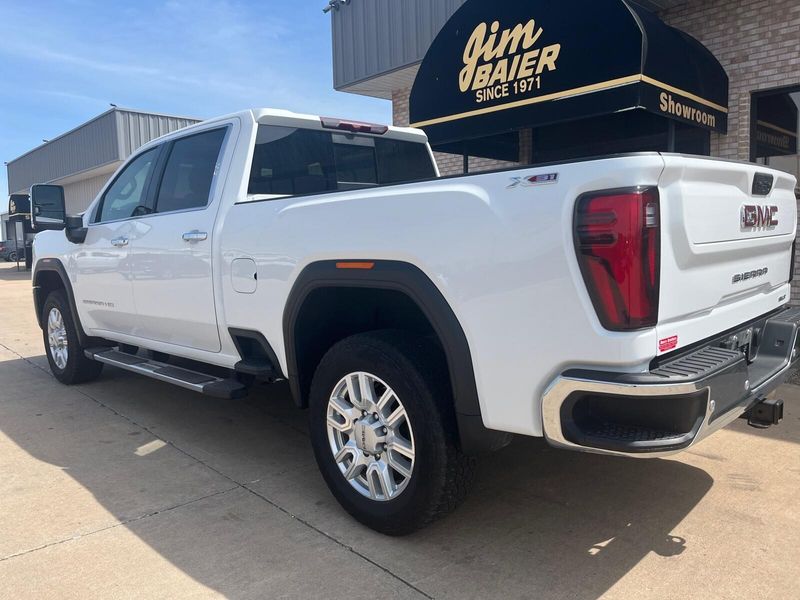 2024 GMC Sierra 2500HD SLTImage 13