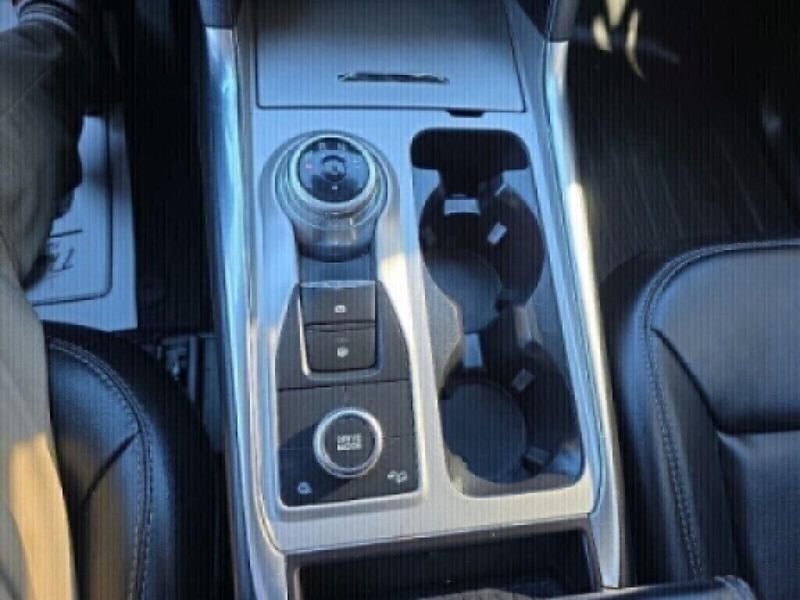 2023 Ford Explorer XLTImage 25