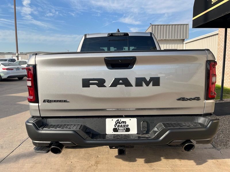 2025 RAM 1500 RebelImage 9