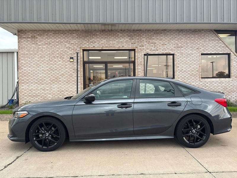 Used 2024 Honda Civic Sedan SportImage 2