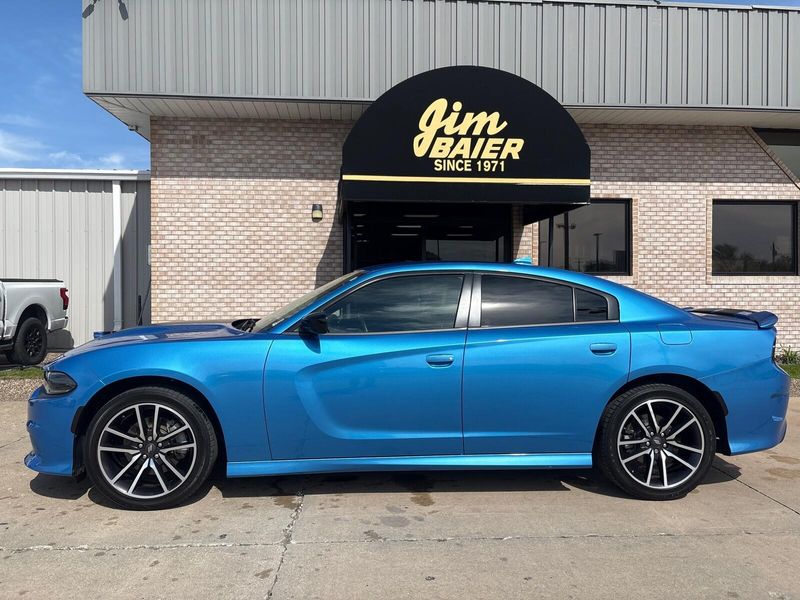 Used 2023 Dodge Charger GTImage 2