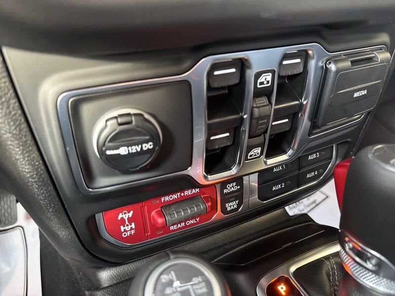 New 2026 Jeep Gladiator Rubicon X 4x4Image 17