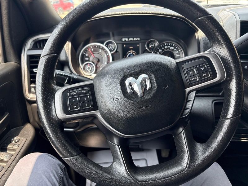 2022 RAM 3500 TradesmanImage 16