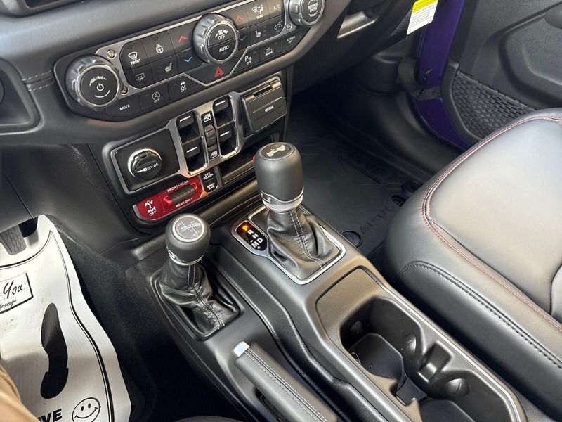 New 2026 Jeep Wrangler 4-door Rubicon XImage 16