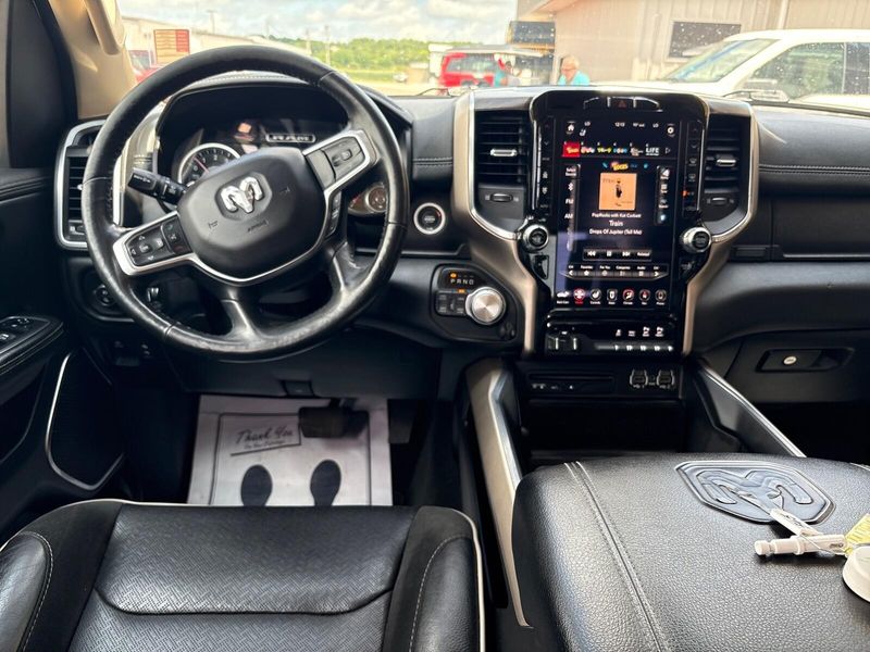 Used 2019 RAM 1500 LaramieImage 5