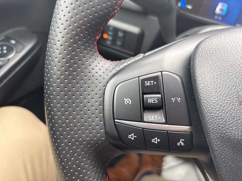 Used 2023 Ford Escape ST-LineImage 14
