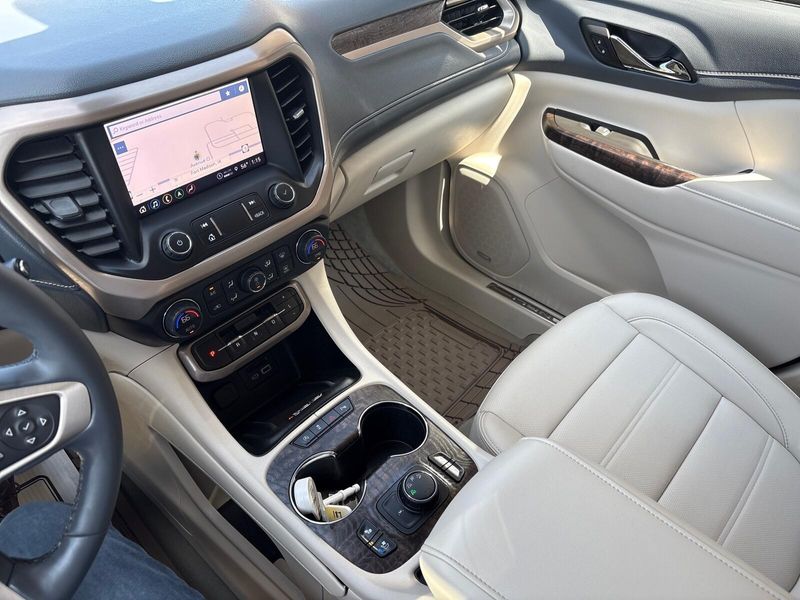 Used 2023 GMC Acadia DenaliImage 20