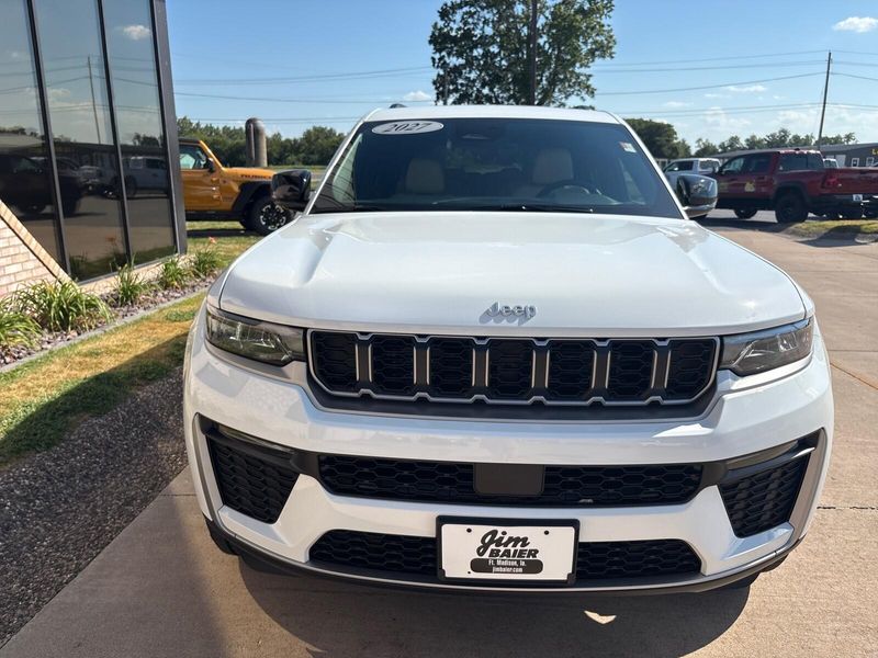 New 2027 Jeep Grand Cherokee LimitedImage 7