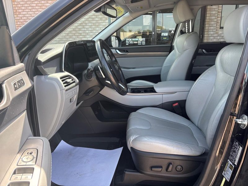 Used 2020 Hyundai Palisade SELImage 3