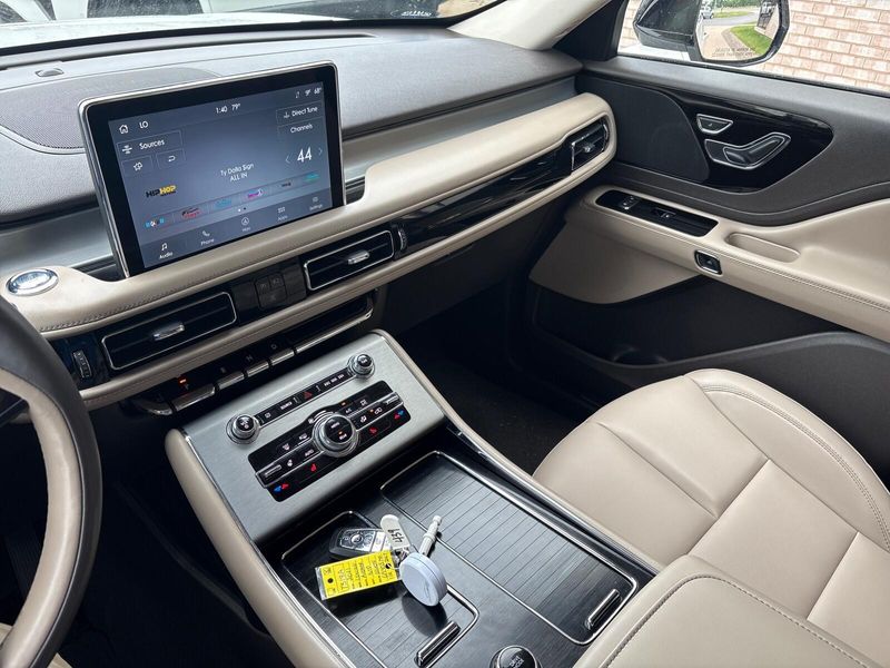 2021 Lincoln Aviator StandardImage 17