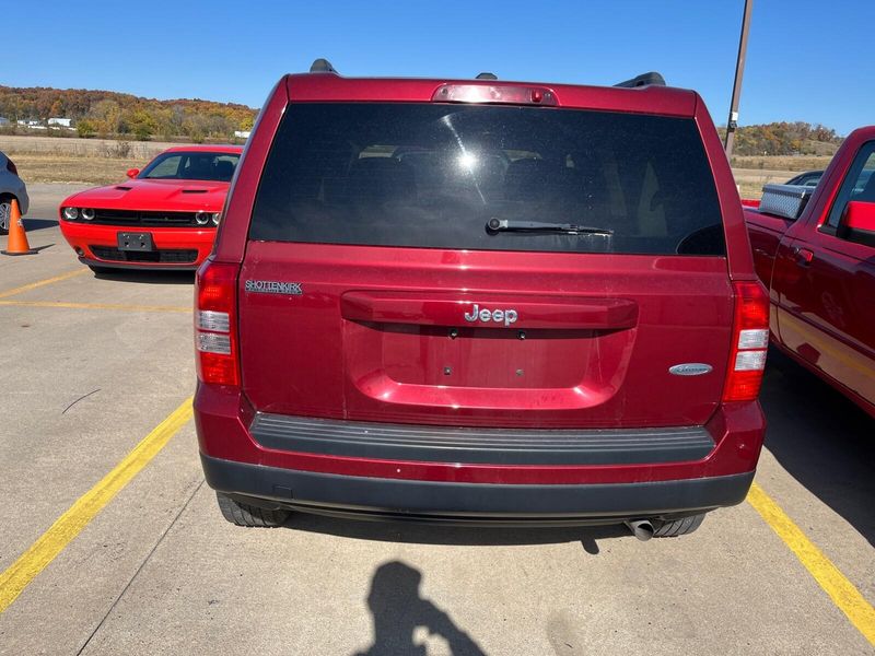 2017 Jeep Patriot LatitudeImage 7