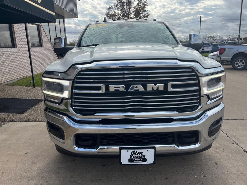 2024 RAM 3500 Laramie Crew Cab 4x4 8