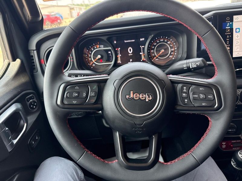 2024 Jeep Gladiator RubiconImage 14