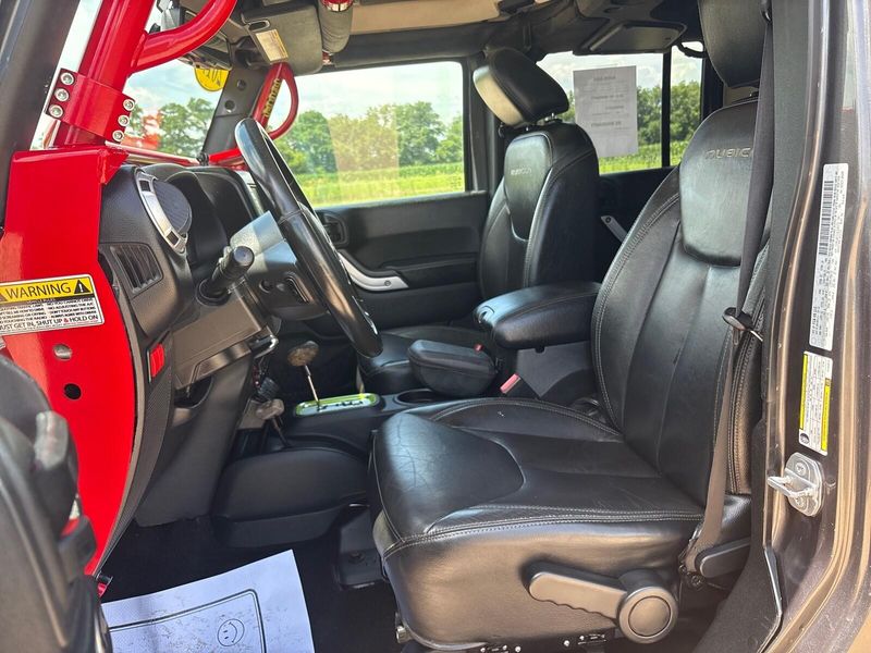 2017 Jeep Wrangler Unlimited RubiconImage 3