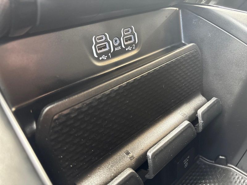 Used 2023 RAM 1500 LimitedImage 22