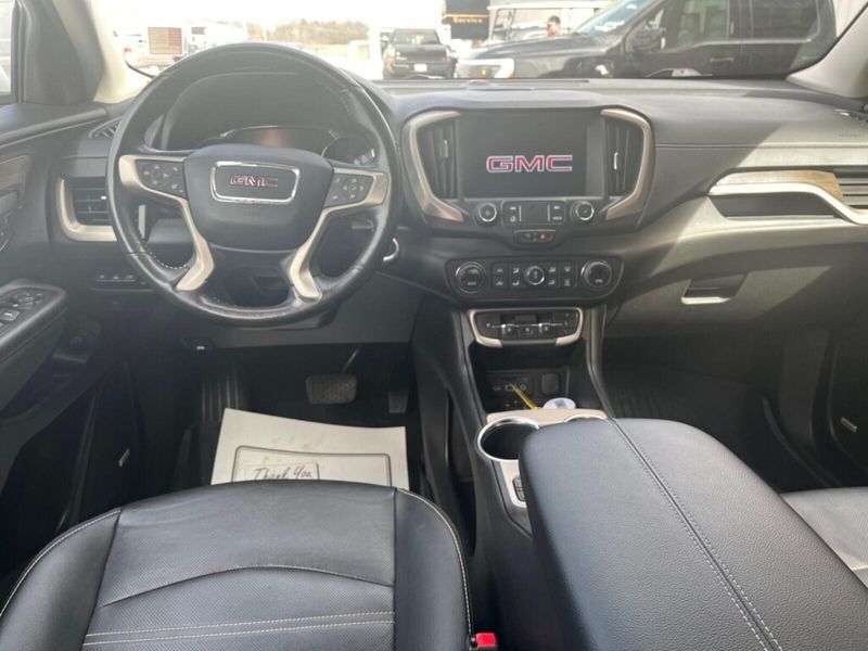 2022 Gmc Terrain Denali photo 4