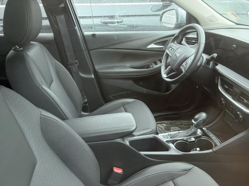 2024 Buick Encore GX PreferredImage 9