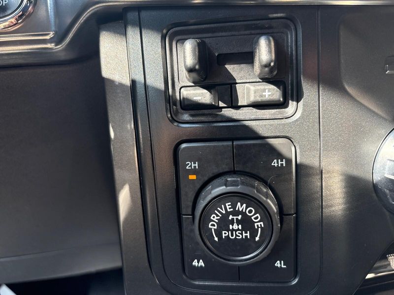 Used 2022 Ford F-150 LariatImage 23