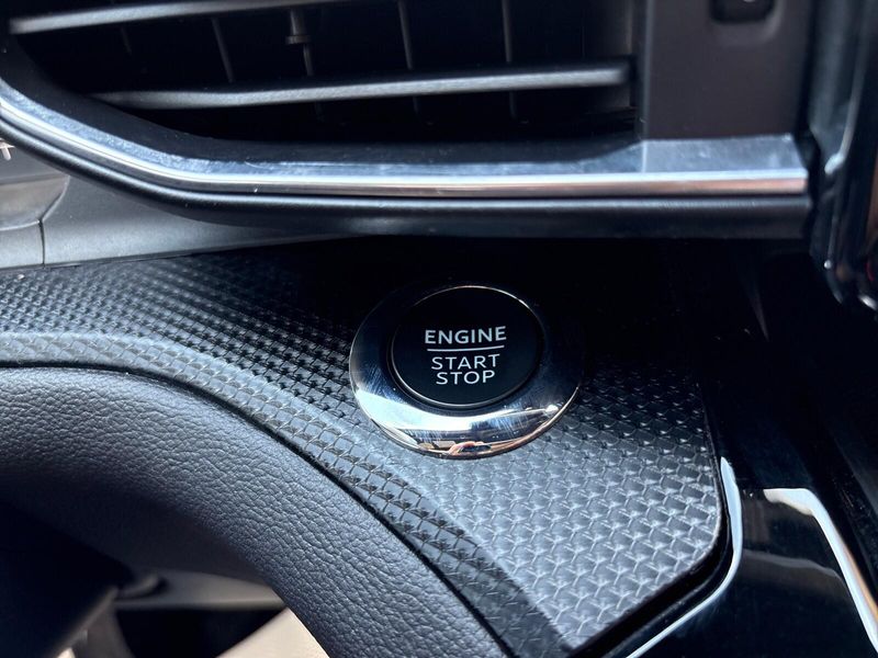 Used 2022 Ford Explorer ST-LineImage 21