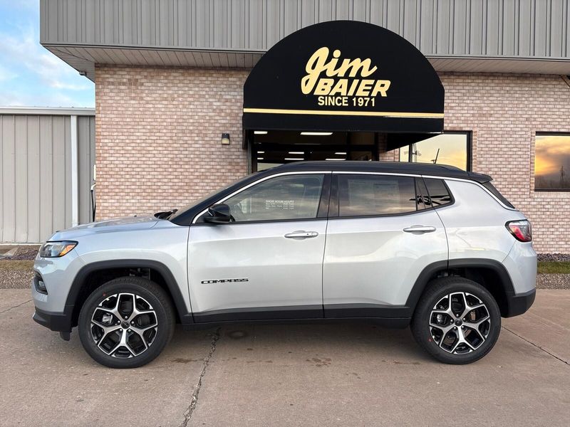 New 2026 Jeep Compass Limited 4x4Image 2