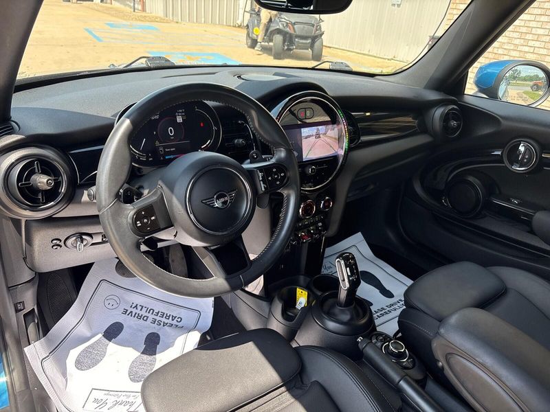 Used 2024 MINI Convertible Cooper SImage 5