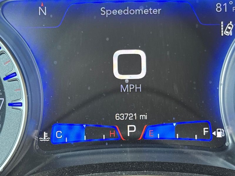 Used 2021 Chrysler 300 Touring LImage 17