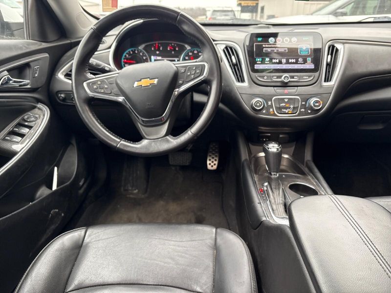 Used 2016 Chevrolet Malibu LTImage 5