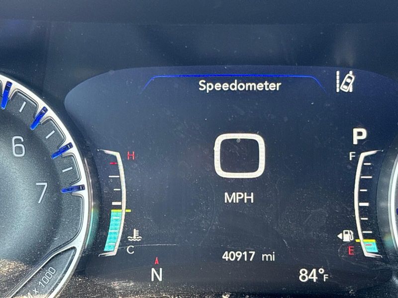 Used 2026 Chrysler Pacifica PinnacleImage 15