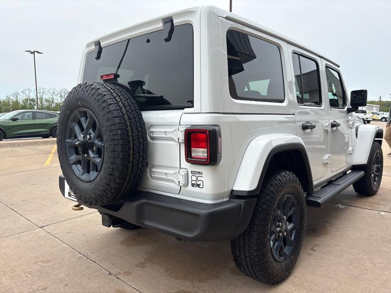 New 2026 Jeep Wrangler 4-door 85th Anniversary EditionImage 9