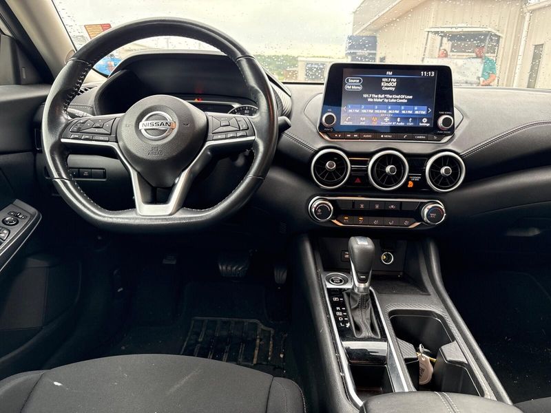 Used 2022 Nissan Sentra SVImage 5