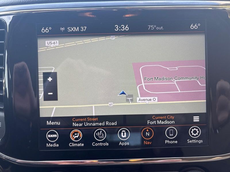 Used 2020 Jeep Grand Cherokee OverlandImage 22