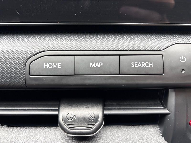 Used 2025 Kia K4 LXSImage 21