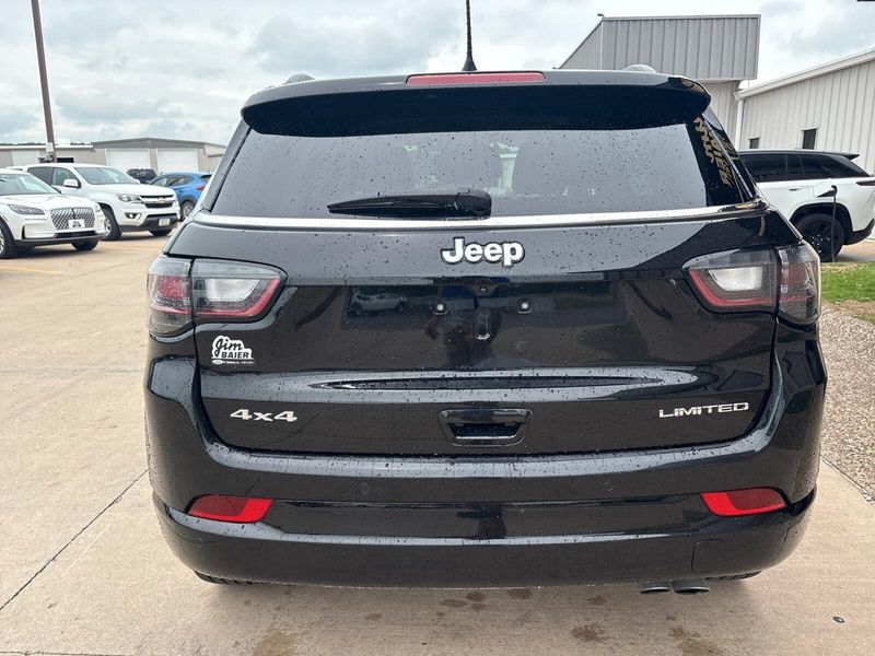 2022 Jeep Compass LimitedImage 10