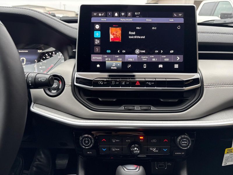 New 2026 Jeep Compass Limited 4x4Image 16