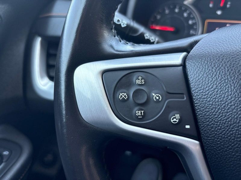 Used 2019 GMC Terrain SLTImage 14