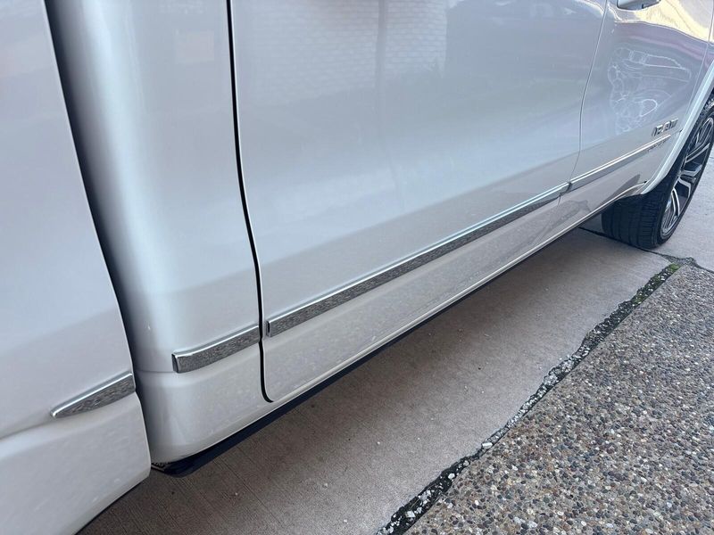 Used 2025 RAM 1500 TungstenImage 12