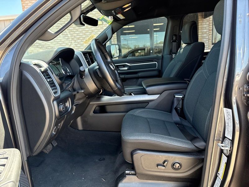 2022 RAM 1500 Big HornImage 3