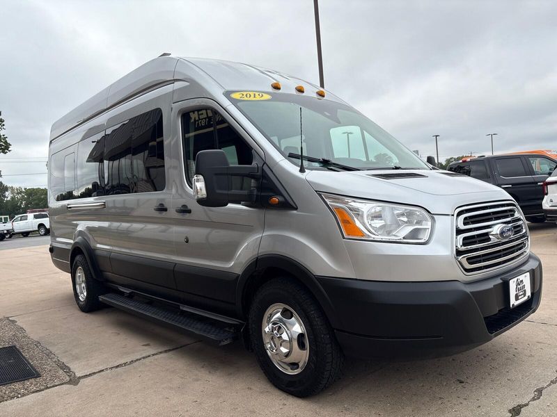 Used 2019 Ford Transit-350 XLImage 5