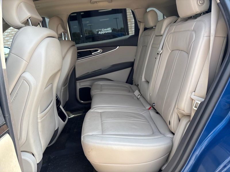 Used 2020 Lincoln Nautilus ReserveImage 4