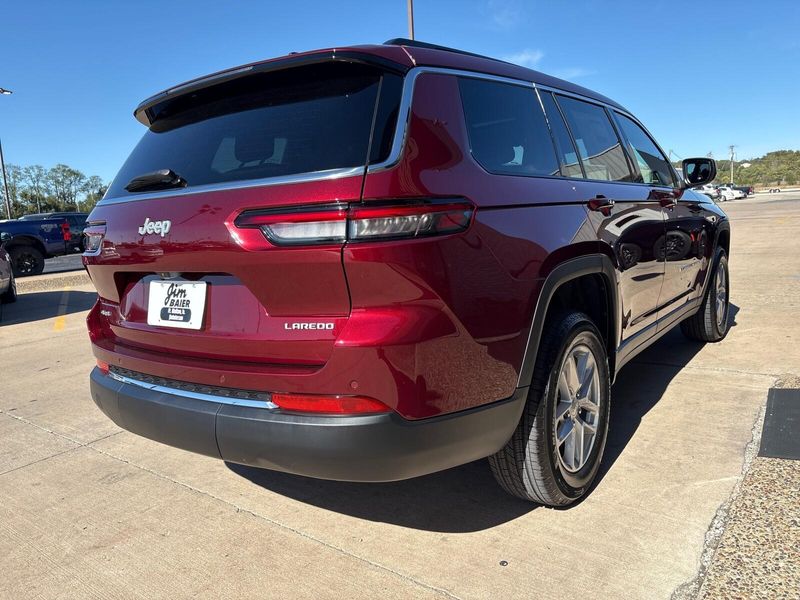 New 2025 Jeep Grand Cherokee L Laredo X 4x4Image 10